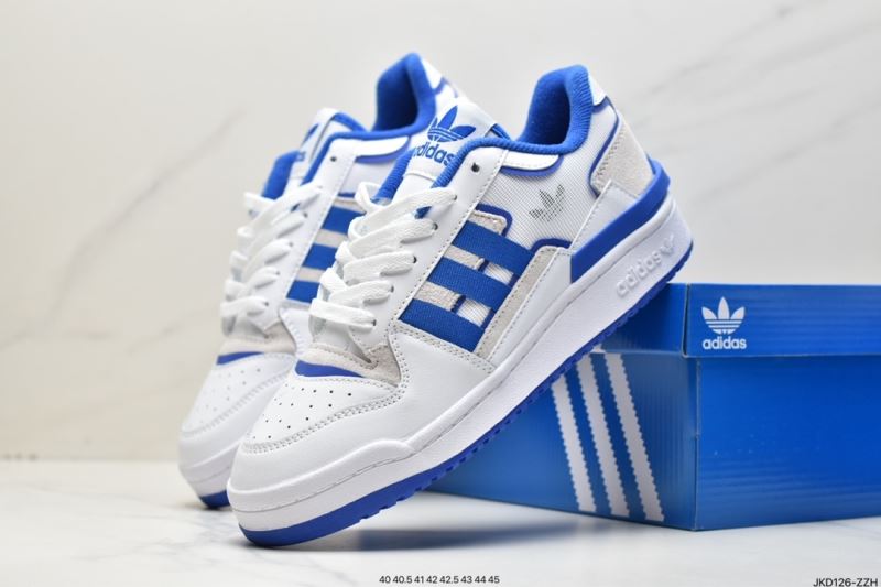 Adidas Sneakers